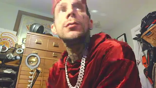 Aru916 online show from 12.05.25