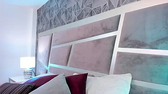 Sara  collins   online show from 03.04.25