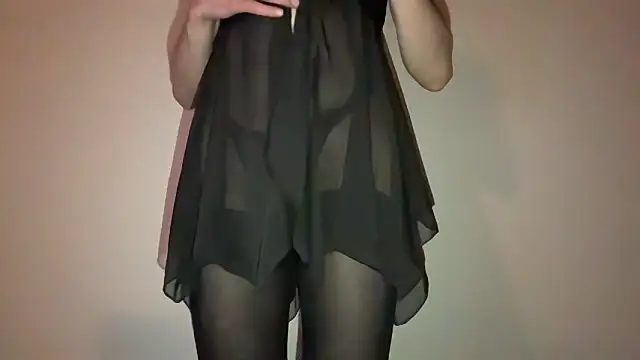 Lemonchella98 online show from 04.15.26