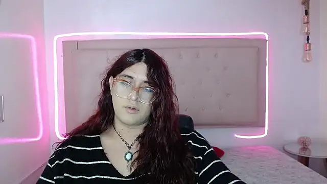 kathepickmanx online show from 10.18.25