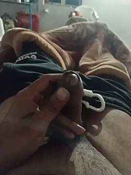 Snapshot of gawwalibhabhi_24 chatting on 11.24.25 gawwalibhabhi 24 online show from 11.24.25