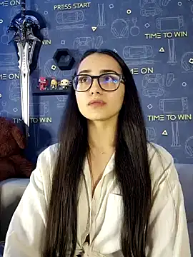 Snapshot of LittleX_Angel chatting on 03.09.25 LittleX Angel online show from 03.09.25