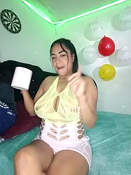 CarolinePolsen online show from 09.18.25