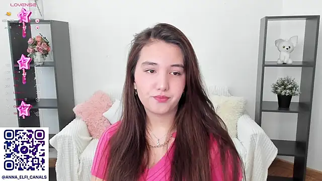 Snapshot of anna_elfi chatting on 02.01.25 anna elfi online show from 02.01.25