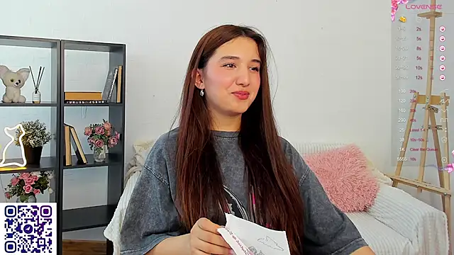 Snapshot of anna_elfi chatting on 02.23.25 anna elfi online show from 02.23.25