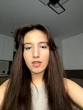 Snapshot of anna_elfi chatting on 10.15.25 anna elfi online show from 10.15.25