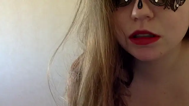 Snapshot of Lacoquinedu636 chatting on 01.11.25 Lacoquinedu636 online show from 01.11.25