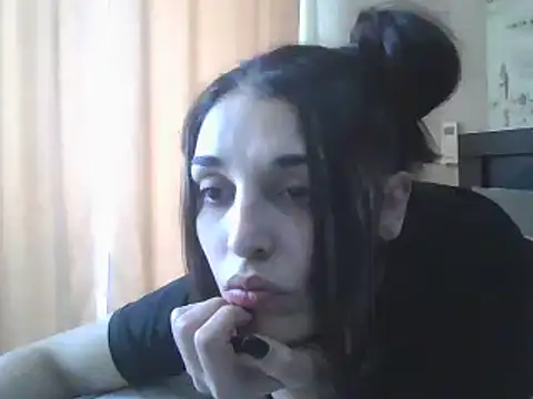 Snapshot of Rosanna_Rennie chatting on 01.25.25 Rosanna Rennie online show from 01.25.25