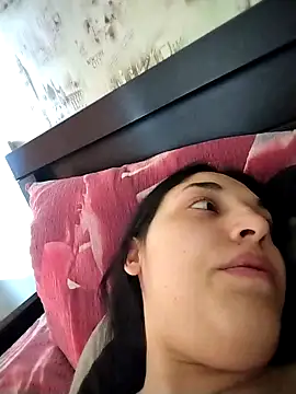 Snapshot of Rosanna_Rennie chatting on 03.05.25 Rosanna Rennie online show from 03.05.25