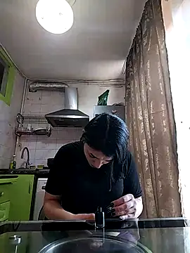 Snapshot of Rosanna_Rennie chatting on 03.08.25 Rosanna Rennie online show from 03.08.25