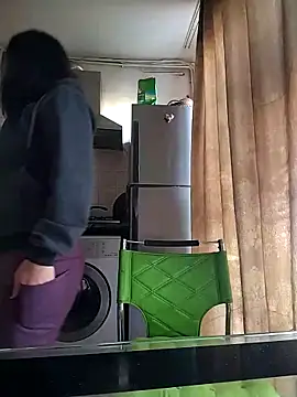 Snapshot of Rosanna_Rennie chatting on 03.11.25 Rosanna Rennie online show from 03.11.25