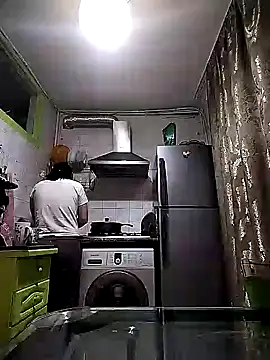 Snapshot of Rosanna_Rennie chatting on 03.19.25 Rosanna Rennie online show from 03.19.25