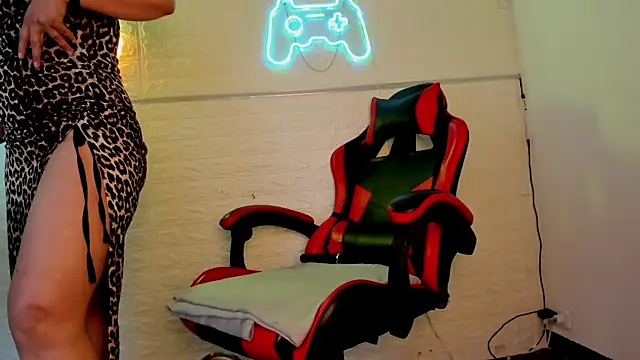 Miiss eva online show from 01.08.26