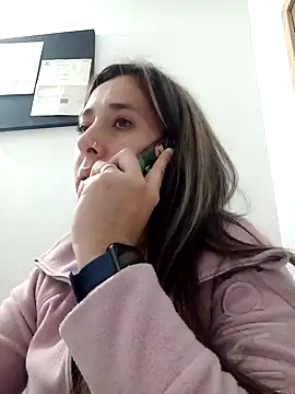 CHARLOTTE 1711 online show from 02.03.25