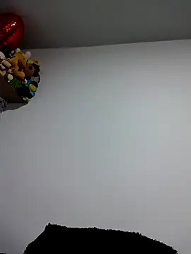 CHARLOTTE 1711 online show from 10.23.25