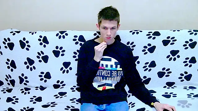 Lester Broo online show from 02.08.26