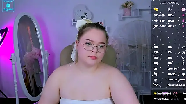 Erica  Alta online show from 01.25.25