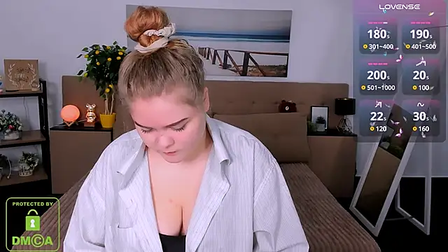 Erica  Alta online show from 02.15.25