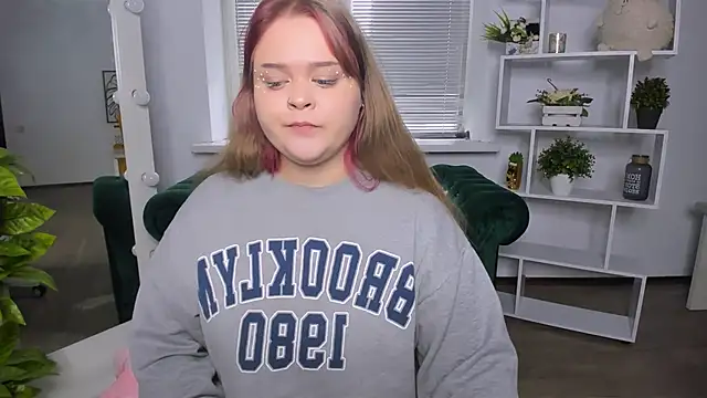 Erica  Alta online show from 10.12.25