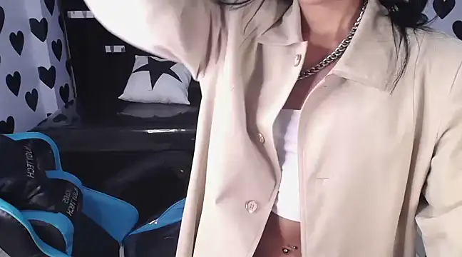 victoria ricci a online show from 02.19.25