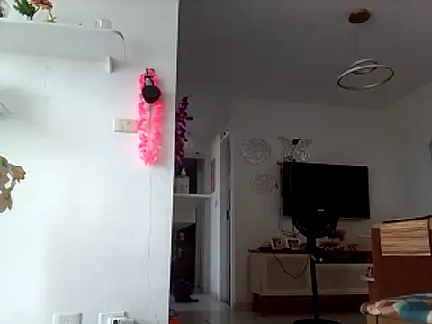 Snapshot of Munnoki chatting on 02.10.26 Munnoki online show from 02.10.26