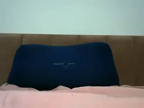 CarolzinhaTCxh online show from 11.16.25