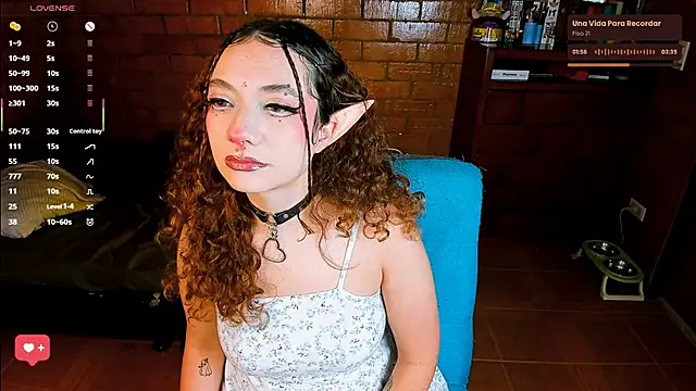 Annycolin  online show from 11.27.25