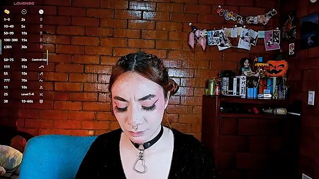 Annycolin  online show from 02.13.26