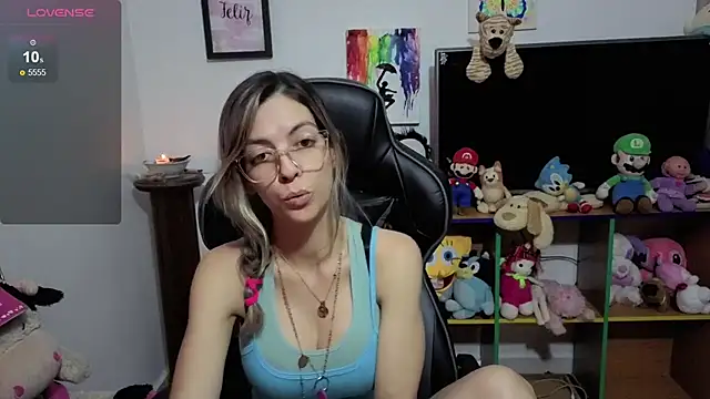 Princezzlove3 online show from 10.20.25