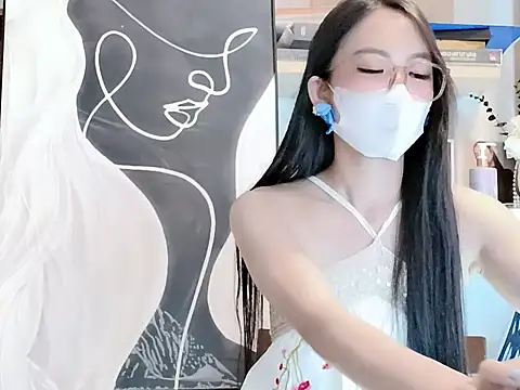 Lush-Office online show from 11.24.25