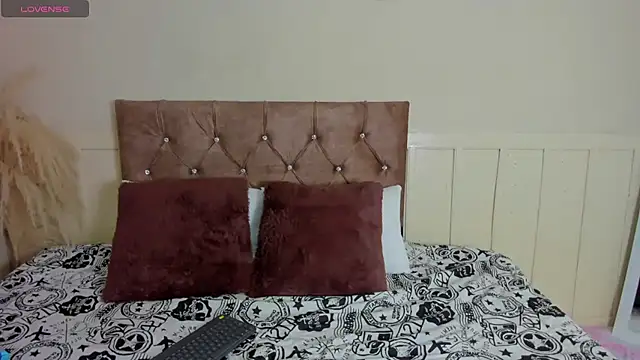 Snapshot of Natashawool1 chatting on 01.30.25 Natashawool1 online show from 01.30.25