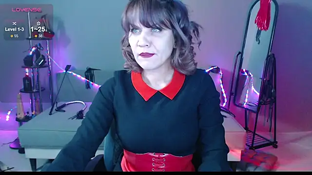 Snapshot of Goddess_Orsa chatting on 02.12.26 Goddess Orsa online show from 02.12.26