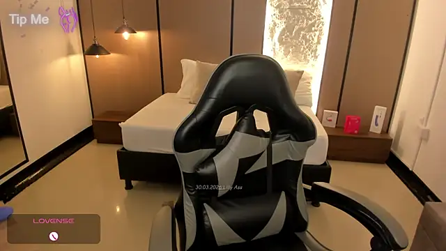 lilly ass  online show from 03.30.26