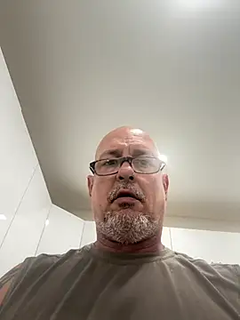 Snapshot of carlospingalinda chatting on 01.19.25 carlospingalinda online show from 01.19.25