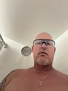 Snapshot of carlospingalinda chatting on 03.15.25 carlospingalinda online show from 03.15.25
