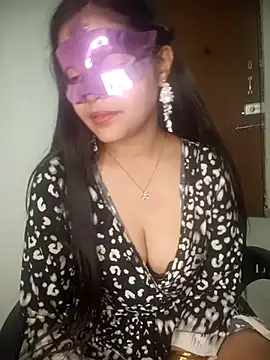 Snapshot of Babbyy_doll chatting on 02.25.25 Babbyy doll online show from 02.25.25