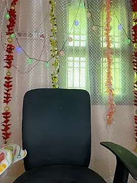 Snapshot of Babbyy_doll chatting on 02.27.26 Babbyy doll online show from 02.27.26