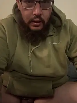 Snapshot of virginass1 chatting on 11.14.25 virginass1 online show from 11.14.25