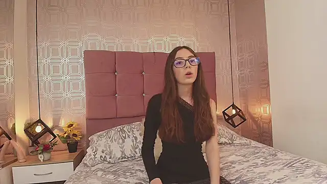 Snapshot of victoriapalmerfg chatting on 02.26.25 victoriapalmerfg online show from 02.26.25