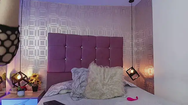 Snapshot of victoriapalmerfg chatting on 03.21.25 victoriapalmerfg online show from 03.21.25