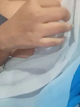 Snapshot of nikkibenza chatting on 09.23.25 nikkibenza online show from 09.23.25