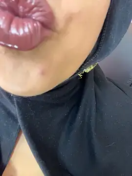 zahra Jalid online show from 02.03.26