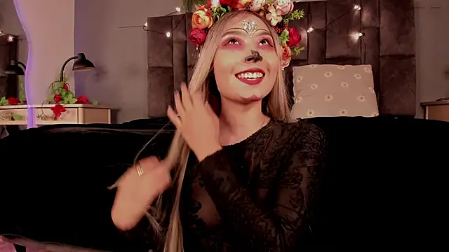 SabrinaSpell  online show from 11.01.25