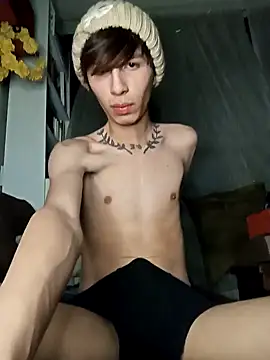 Snapshot of adriaav chatting on 01.19.25 adriaav online show from 01.19.25