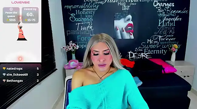 Snapshot of Georgina_Giio chatting on 01.16.25 Georgina Giio online show from 01.16.25