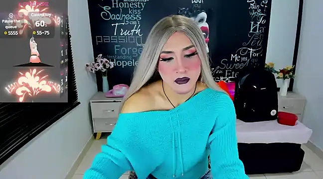 Snapshot of Georgina_Giio chatting on 01.22.25 Georgina Giio online show from 01.22.25