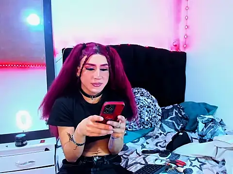 Snapshot of Georgina_Giio chatting on 09.16.25 Georgina Giio online show from 09.16.25