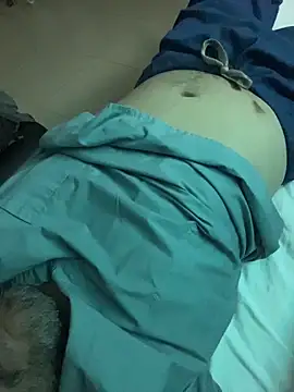 Snapshot of Inglphons chatting on 02.01.26 Inglphons online show from 02.01.26