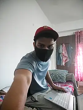 NikaYeptho online show from 11.07.25