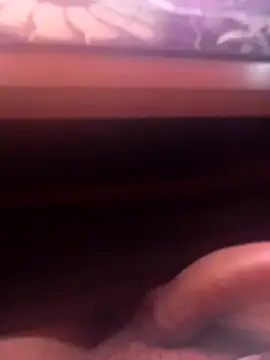 Snapshot of kzzix chatting on 02.01.25 kzzix online show from 02.01.25